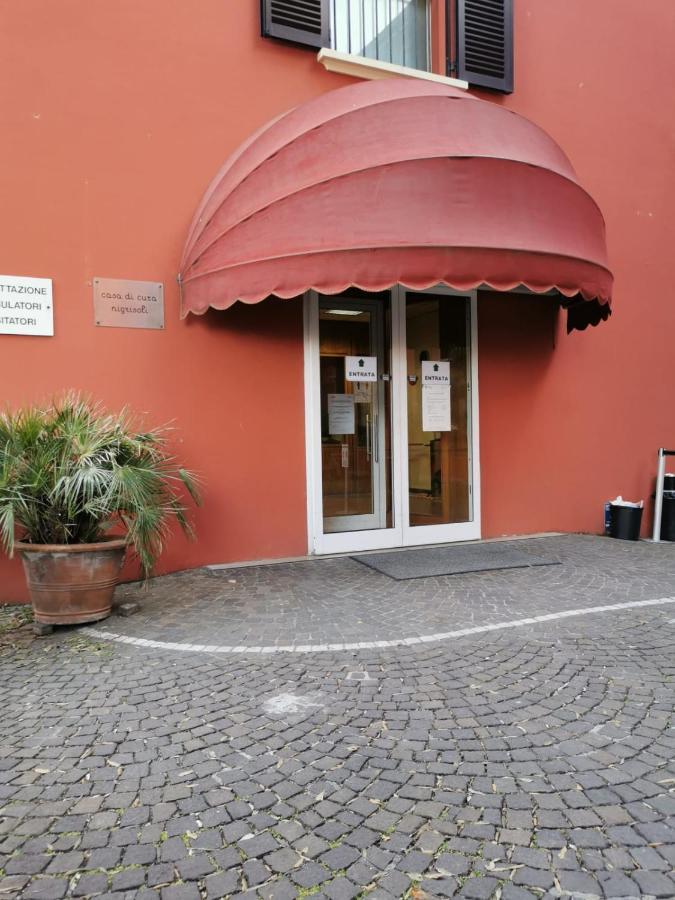 Affittacamere V Torre V Nigrisoli A Porta San Vitale โบโลญญา ภายนอก รูปภาพ